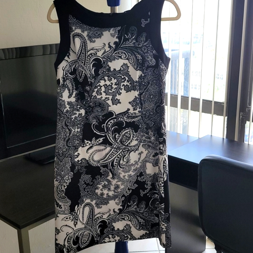 Black and white paisley sheath dress for work